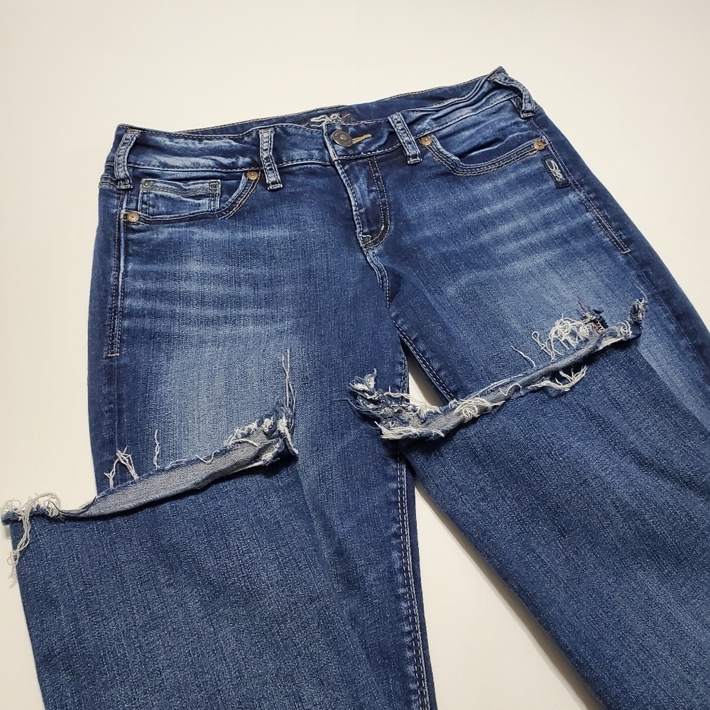 Silver Womens Jeans Blue Denim Cut Off Raw Hem Cropped Size 30